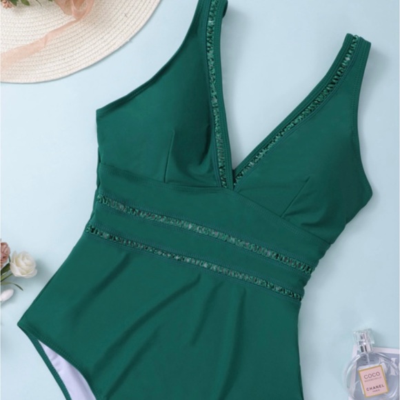 Green Lattice Plunge One Piece Swimsuit - Picture 3 of 9